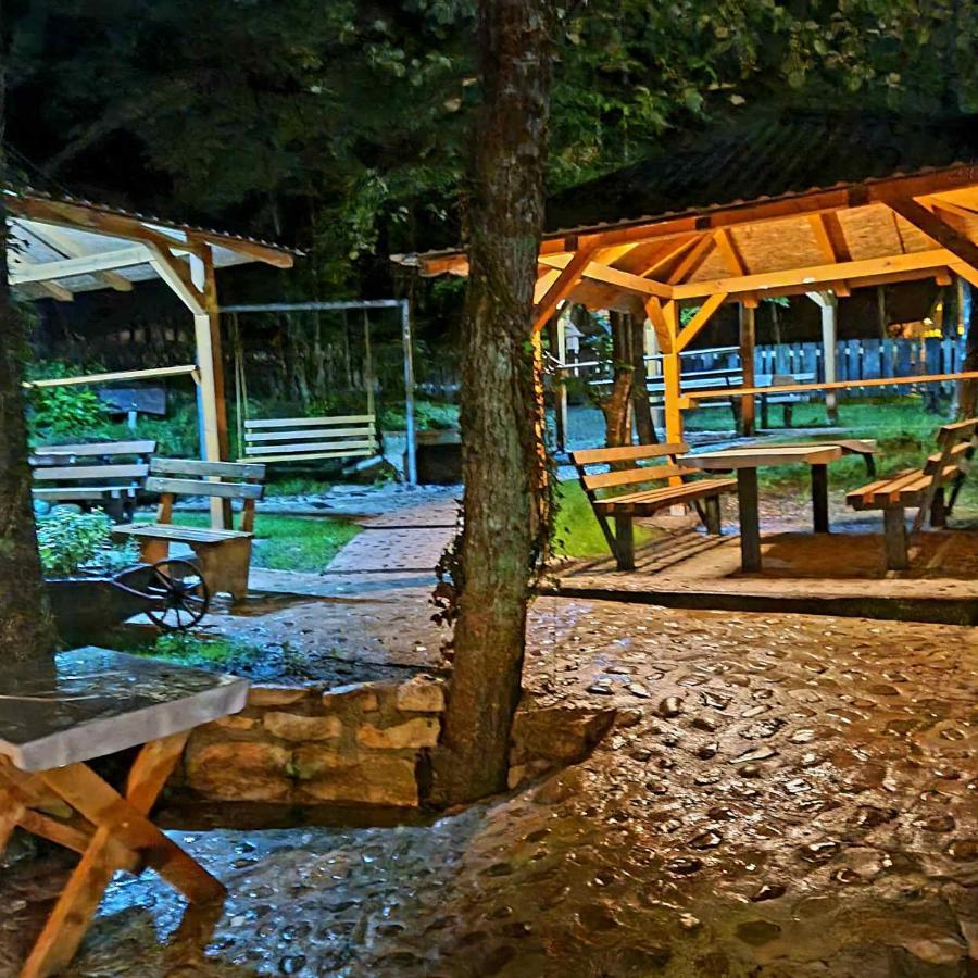 Апартаменты Etno Selo Bistrovo Витез Экстерьер фото